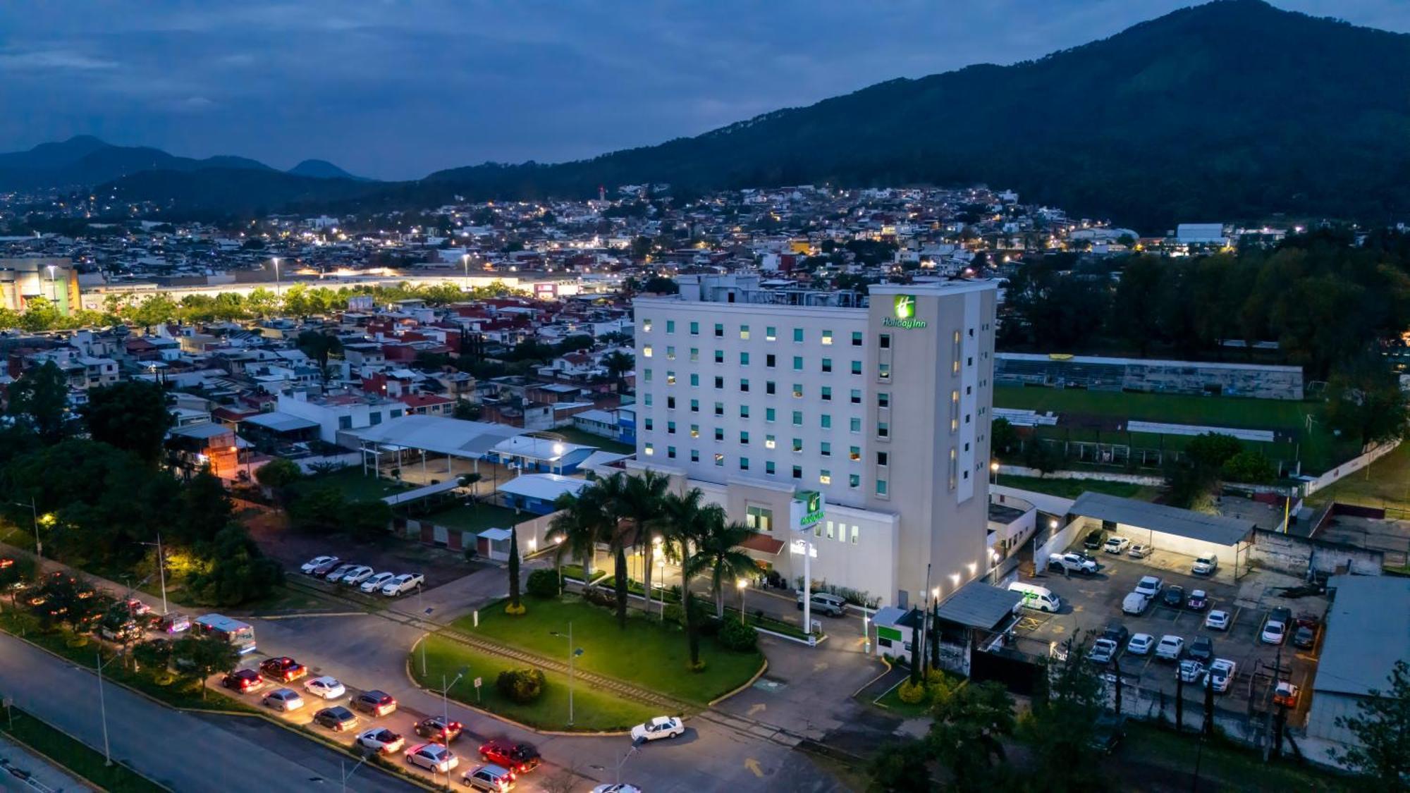 ฮอลิเดย์อินน์ อูรัวปัน Uruapan  ภายนอก รูปภาพ